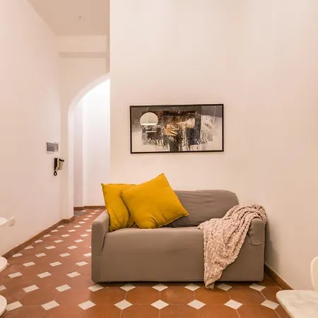 - La Piccola Pergola *